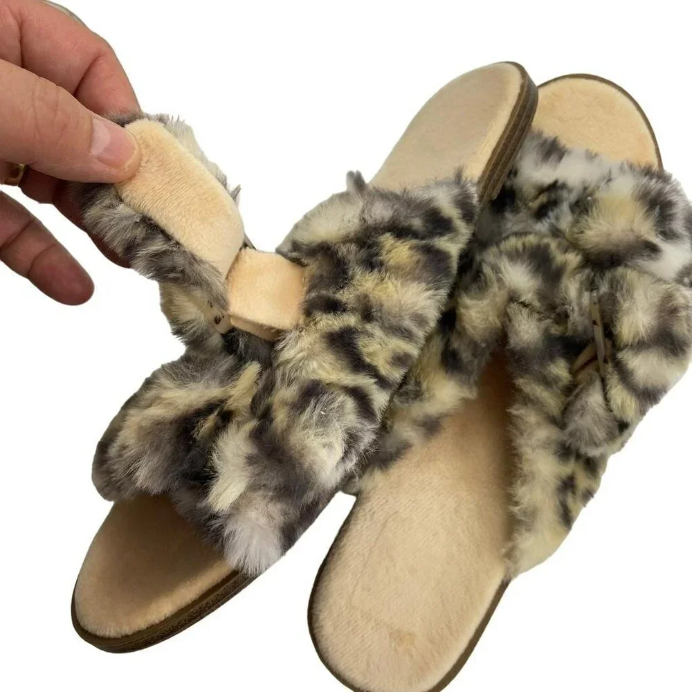 Loft Cheetah Faux Fur‎ Buckle Slippers Size M 7 - 8